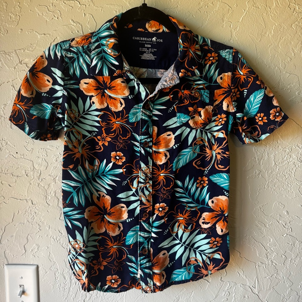 Caribbean Joe Blue and Orange Casual Button Down Shirt Boys Size Large (10-12)